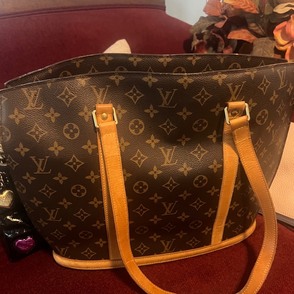 Large Louis Vuitton